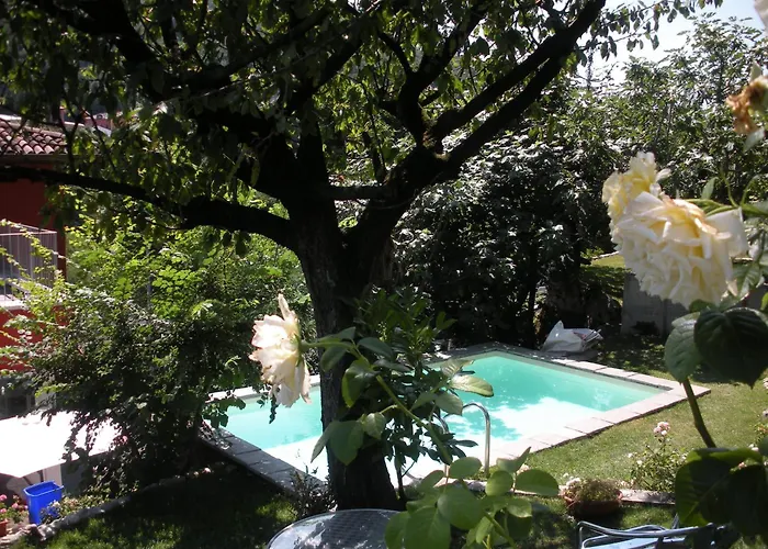 Bed & Breakfast Casa Cantoniera 3*